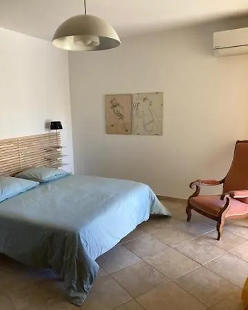 Pietra Rossa Apartment *